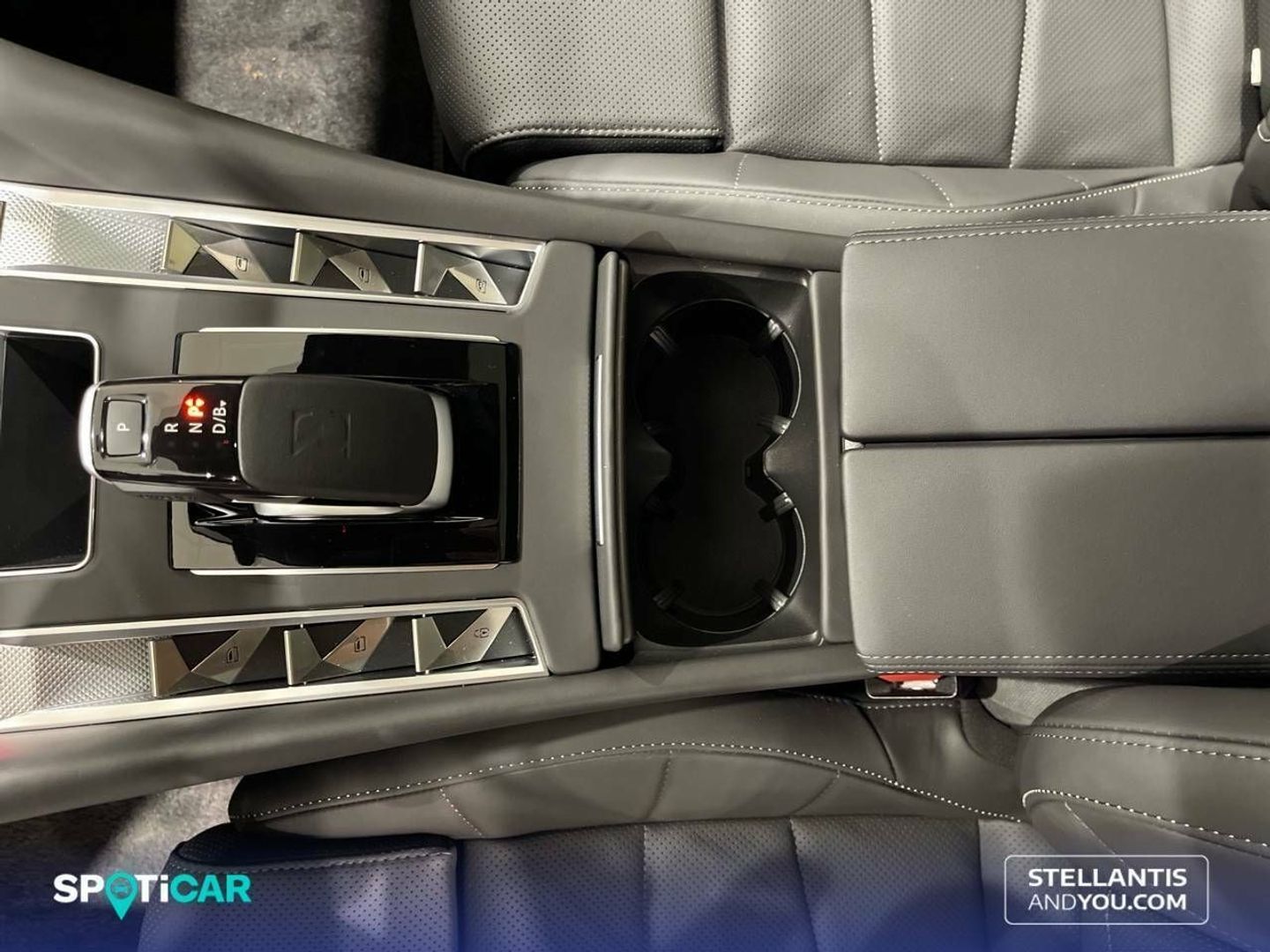 DS DS 9 E-Tense 250 Rivoli+ 184 kW (250 CV)