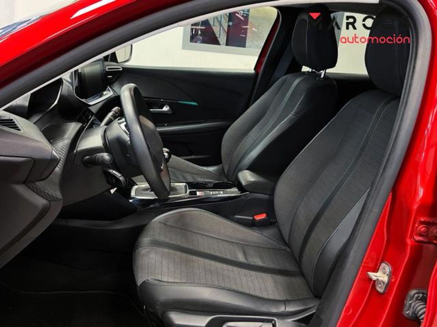 Peugeot 208 PureTech 100 Allure 75 kW (100 CV)