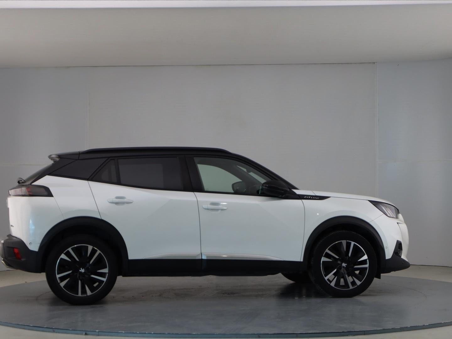 Peugeot 2008 PureTech 130 S&S GT Line 96 kW (130 CV)