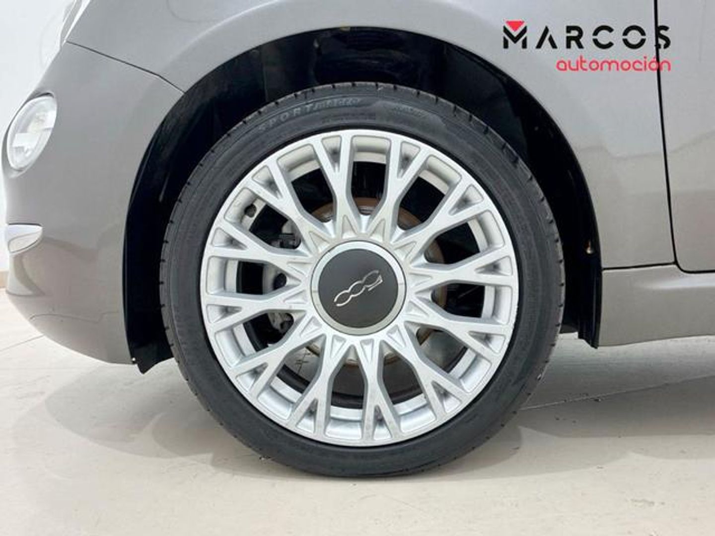 Fiat 500 1.0 Hybrid Dolcevita 51 kW (70 CV)