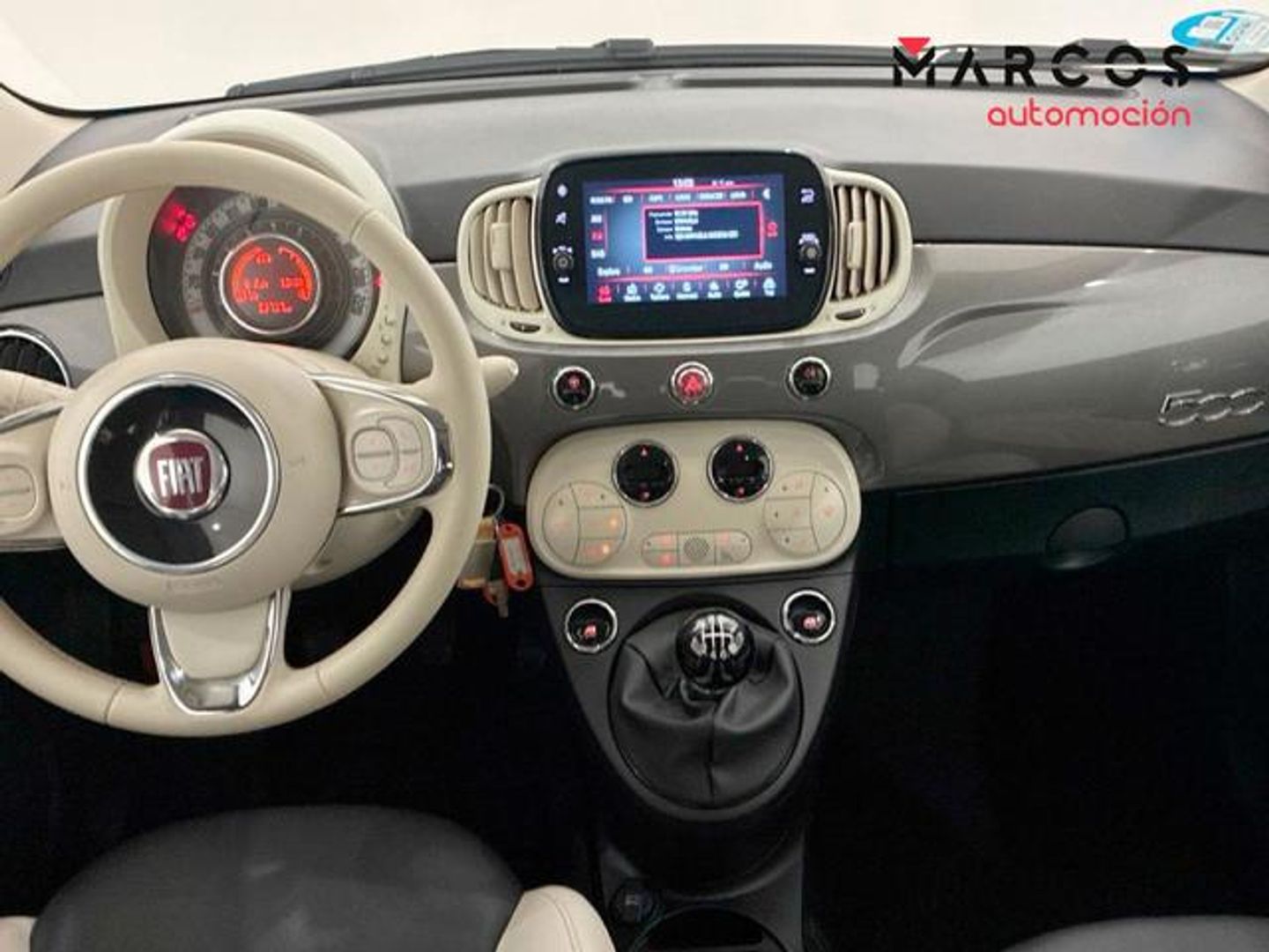 Fiat 500 1.0 Hybrid Dolcevita 51 kW (70 CV)