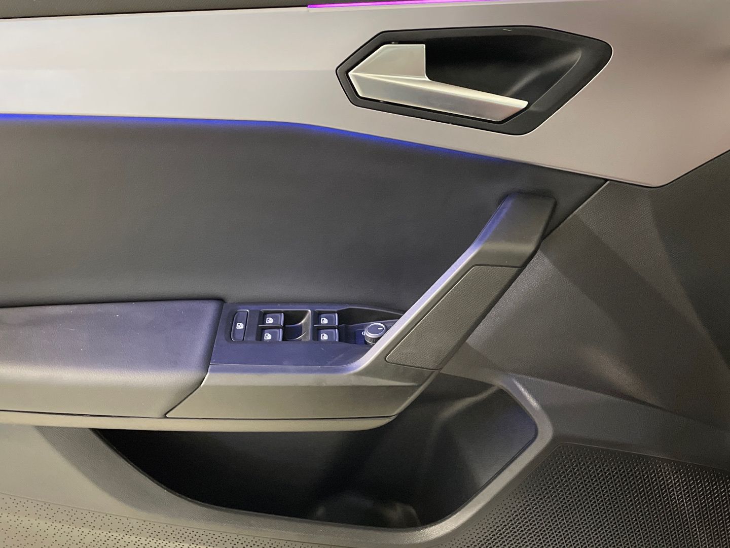 SEAT León 1.5 eTSI S&S FR Special Edition Vision DSG 110 kW (150 CV)