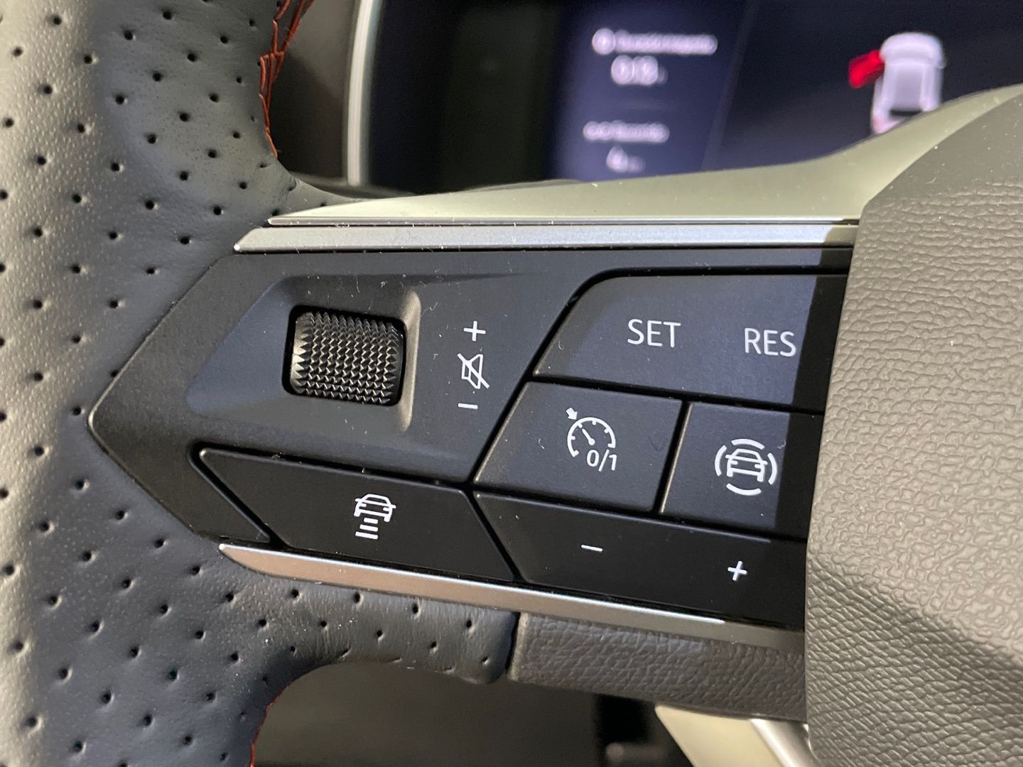 SEAT León 1.5 eTSI S&S FR Special Edition Vision DSG 110 kW (150 CV)