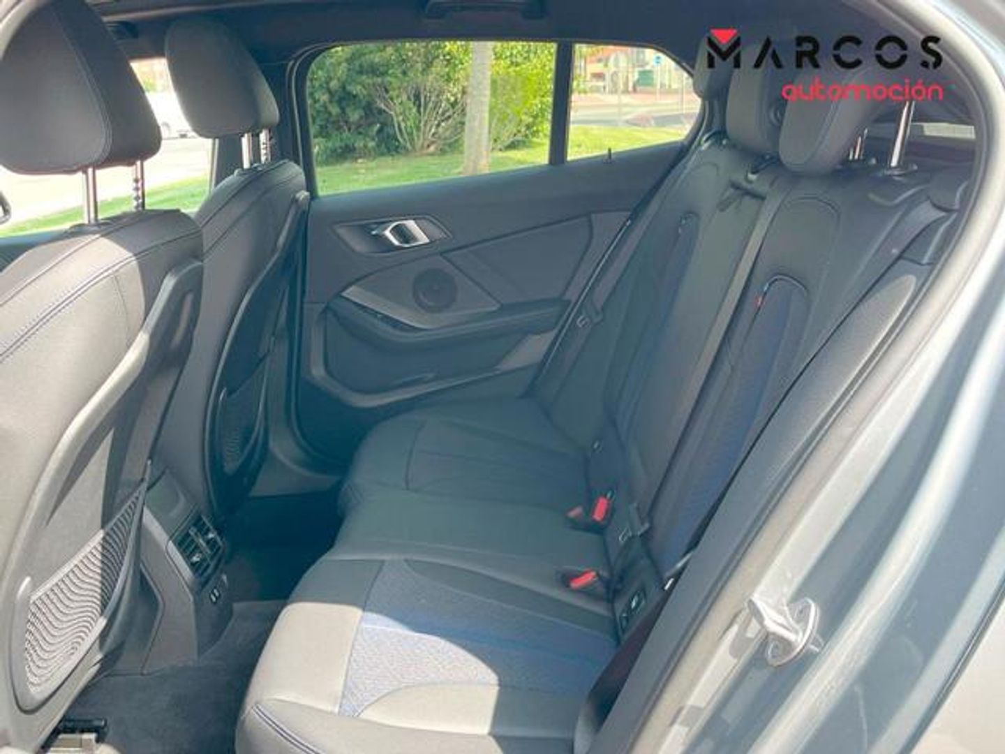 BMW Serie 1 118d Business 110 kW (150 CV)