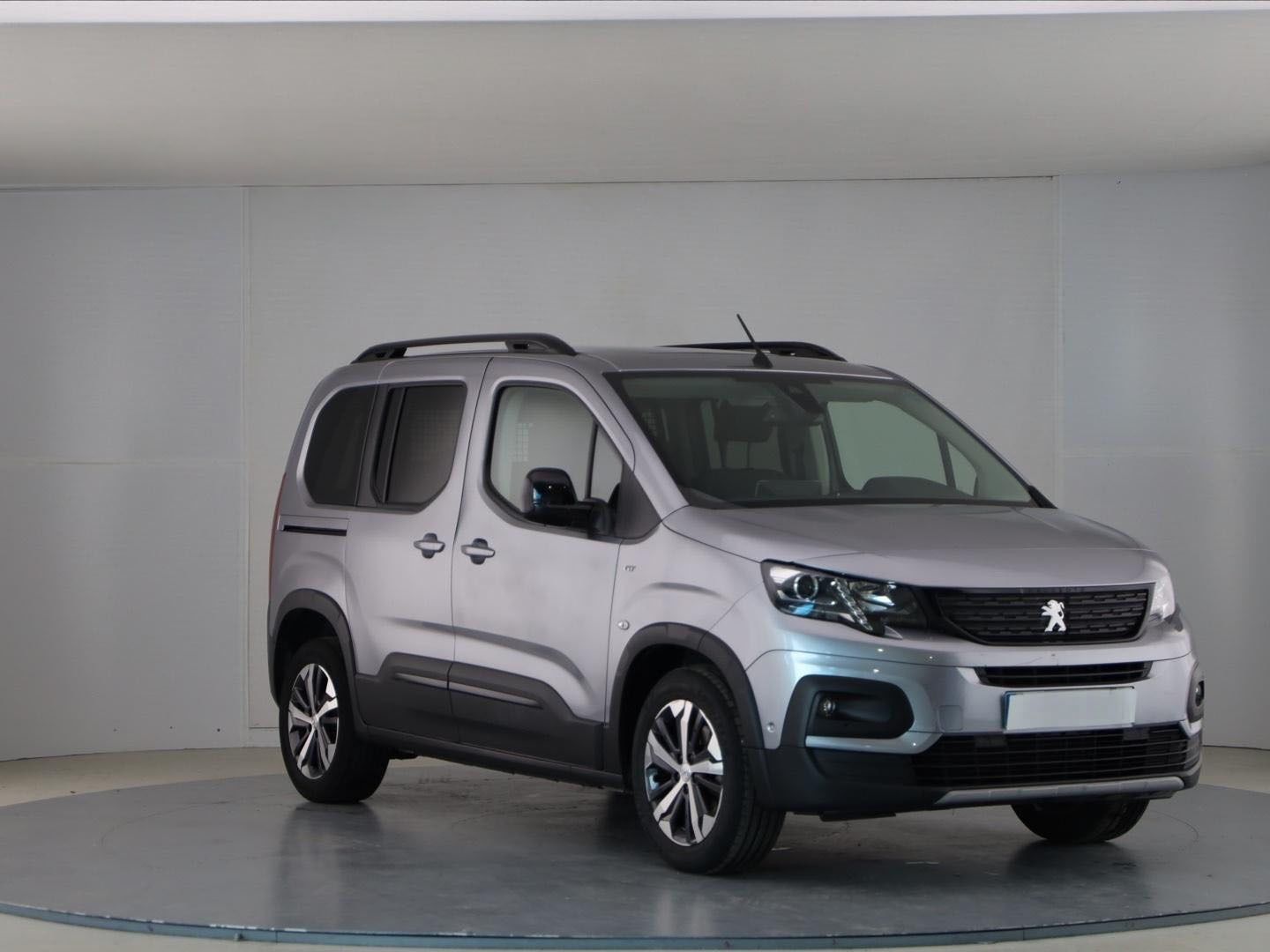 Peugeot Rifter BlueHDi 100 GT Business Standard 73 kW (100 CV)