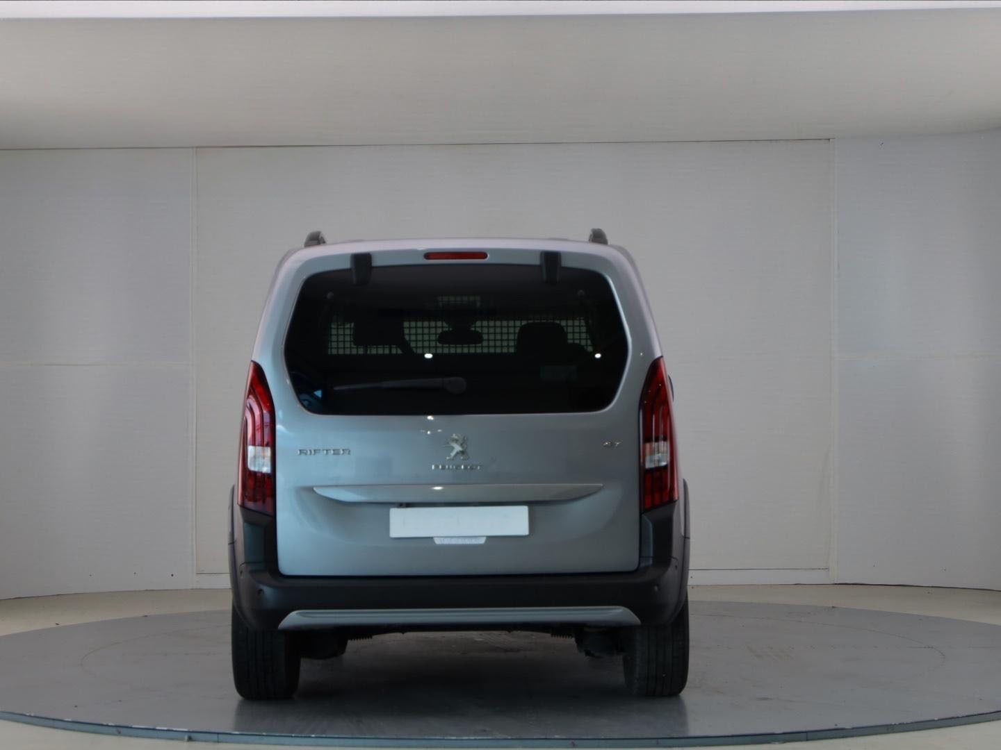 Peugeot Rifter BlueHDi 100 GT Business Standard 73 kW (100 CV)