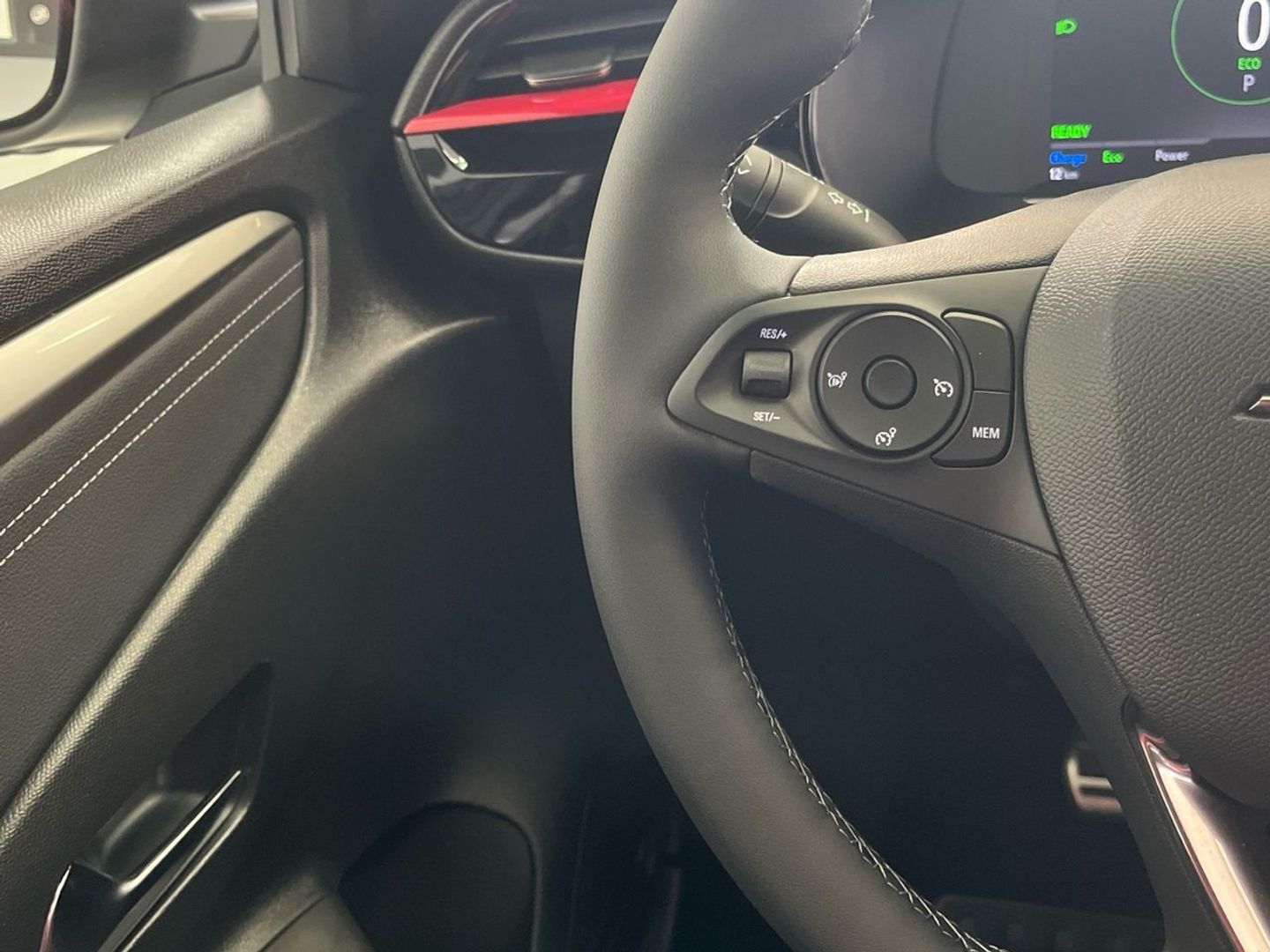 Opel Corsa-e 50kWh GS 100 kW (136 CV)