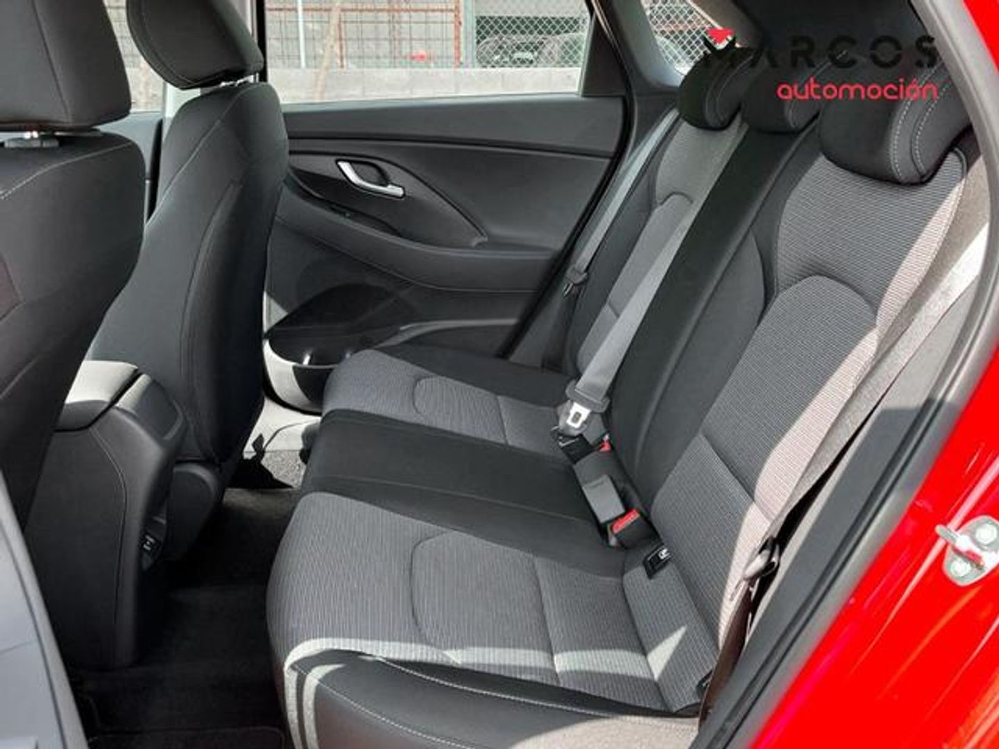 Hyundai i30 1.0 TGDI 48V Klass 74 kW (100 CV)