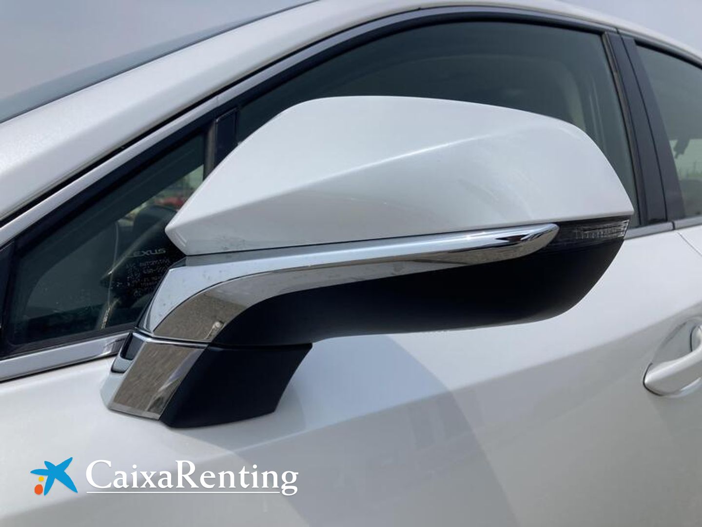 Lexus NX 300h Business Navigation 2WD 145 kW (197 CV)