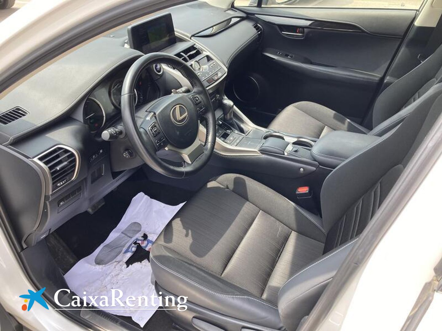 Lexus NX 300h Business Navigation 2WD 145 kW (197 CV)