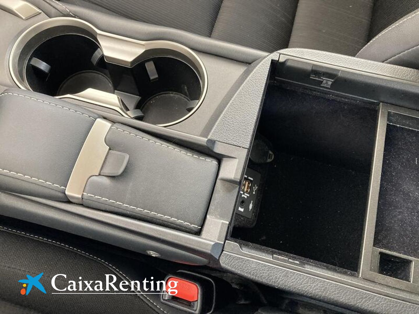 Lexus NX 300h Business Navigation 2WD 145 kW (197 CV)