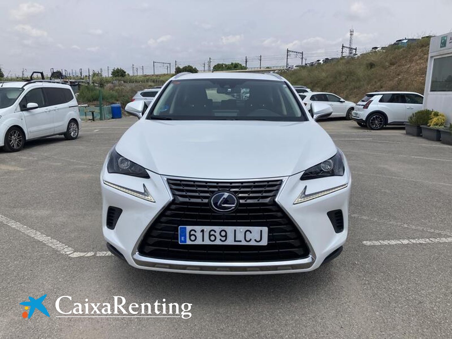Lexus NX 300h Business Navigation 2WD 145 kW (197 CV)
