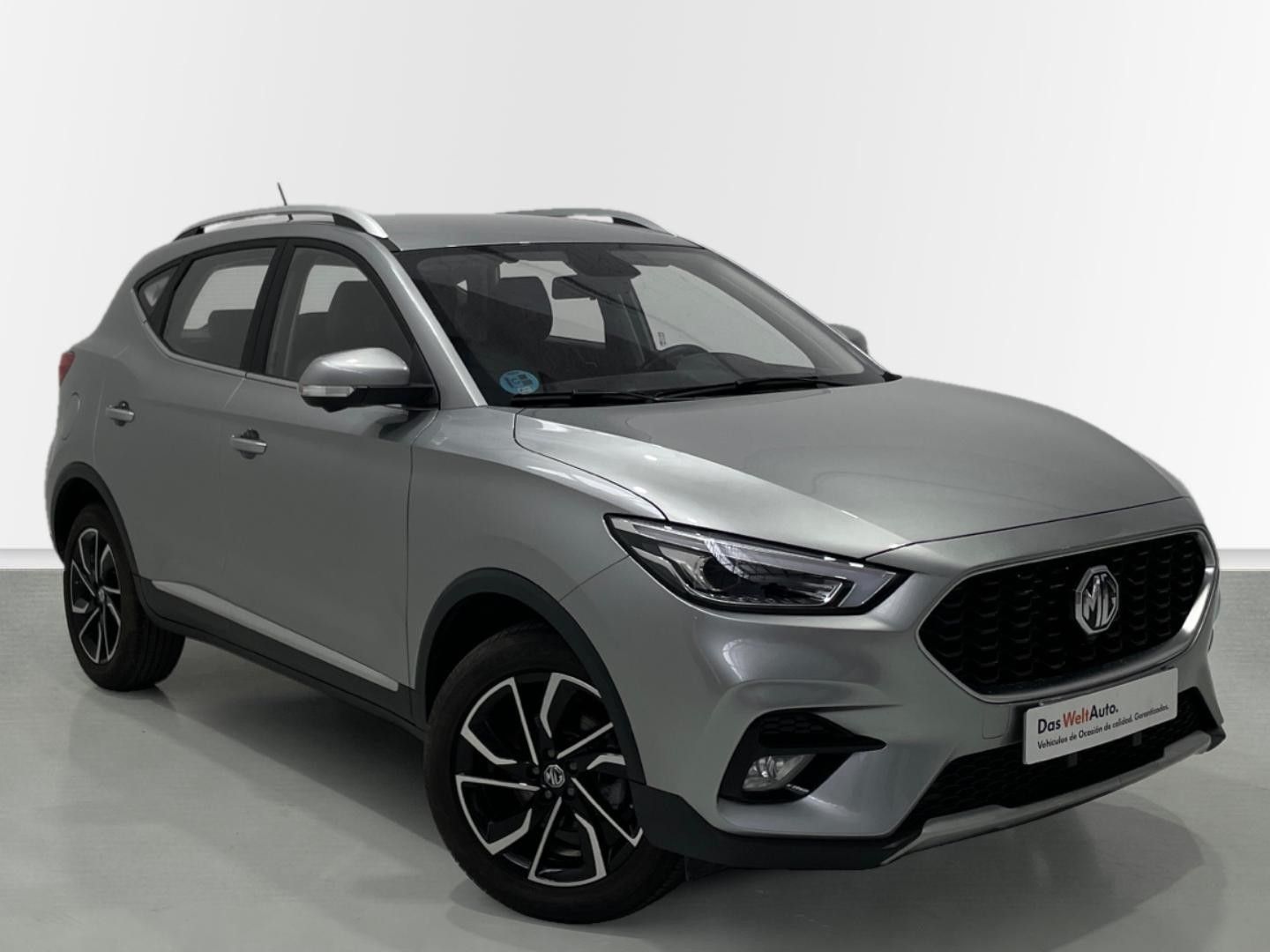 MG ZS 1.5 Luxury 78 kW (106 CV) Gris All Terrain / Pick-up
