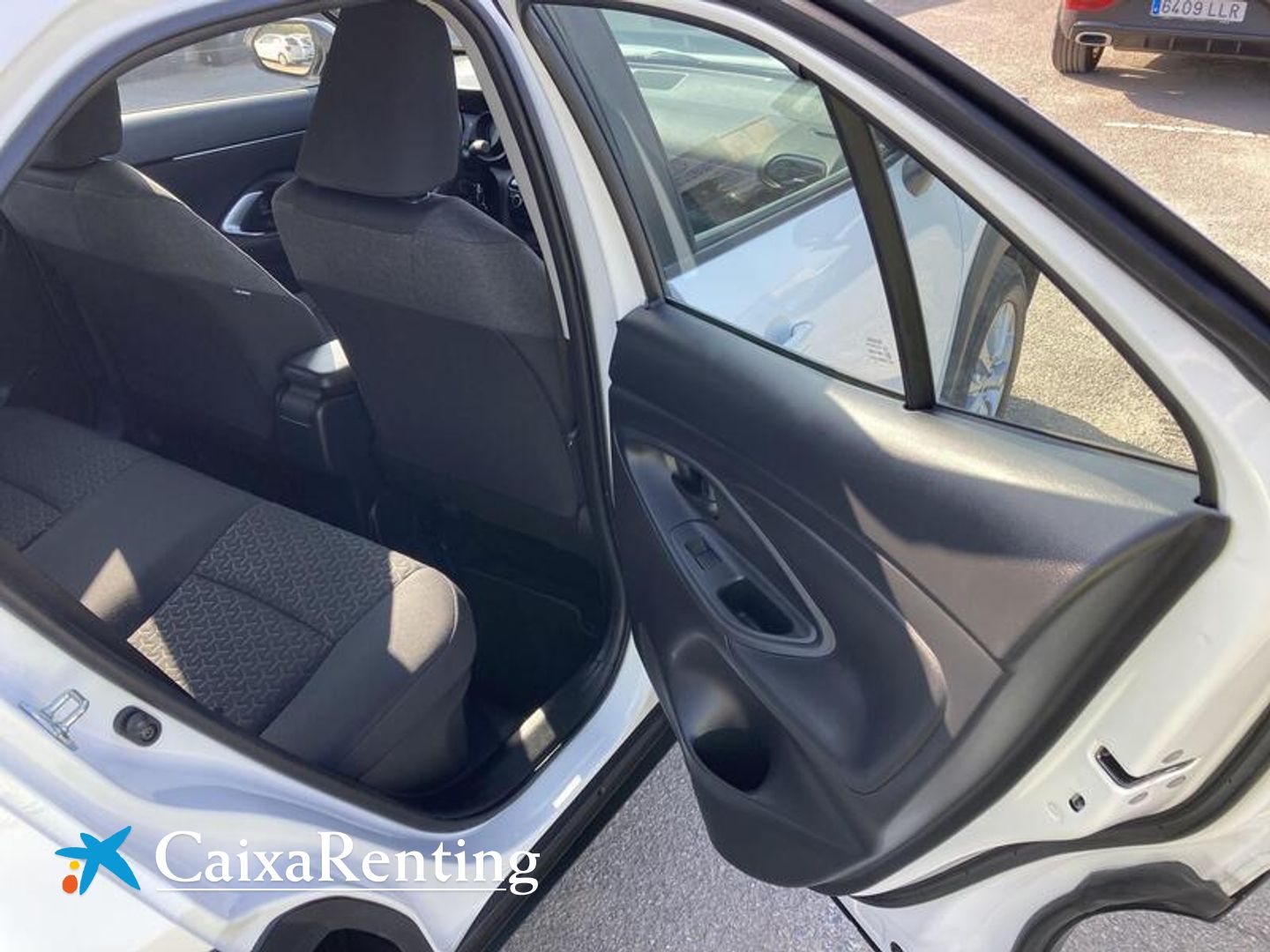 Toyota Yaris Cross 120H Business Plus 85 kW (116 CV)
