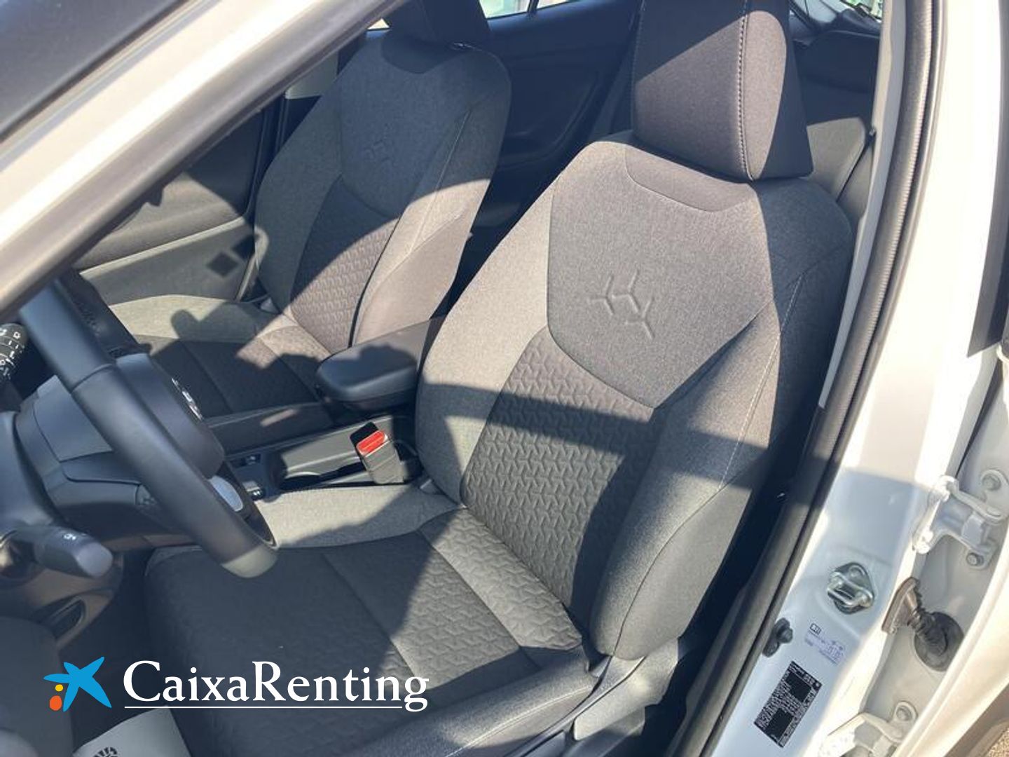 Toyota Yaris Cross 120H Business Plus 85 kW (116 CV)