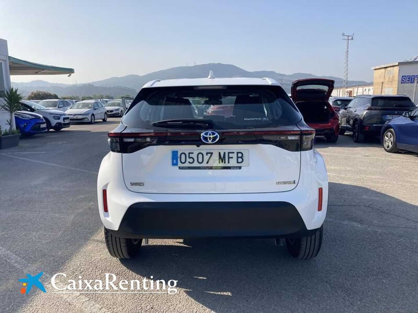 Toyota Yaris Cross 120H Business Plus 85 kW (116 CV)