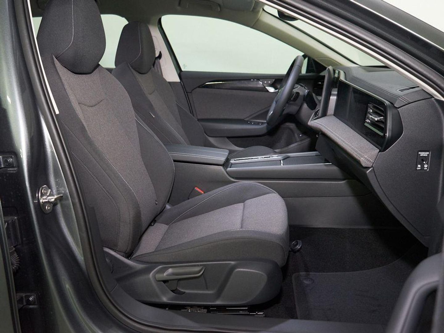 Volkswagen Passat Variant eHybrid PHEV 150 kW (204 CV) DSG