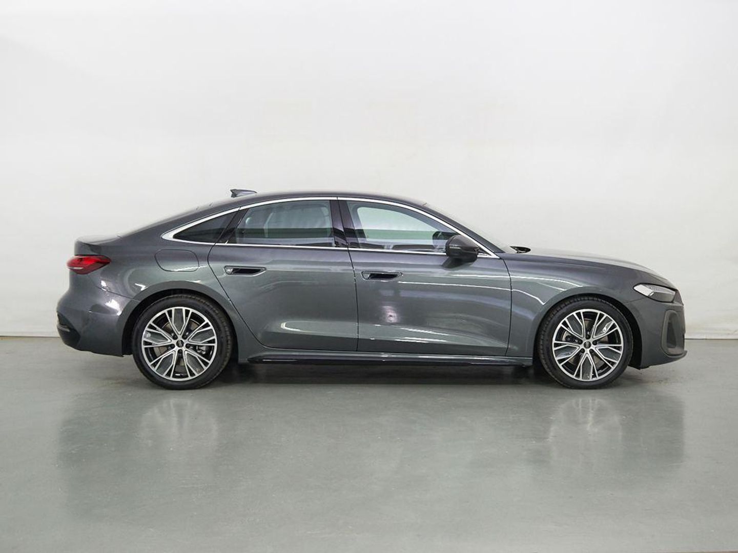 Audi A5 TDI Business 150 kW (204 CV)
