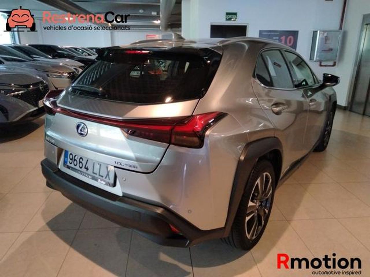 Lexus UX UX 250h Luxury 135 kW (184 CV)