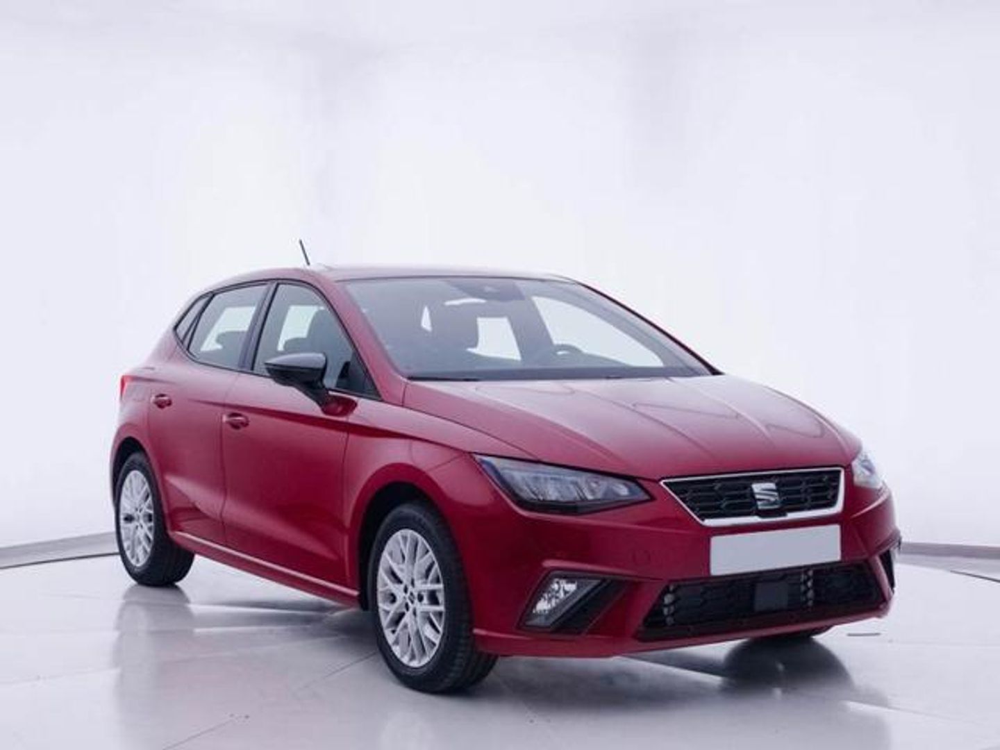 SEAT Ibiza 1.0 TSI S&S FR XS 81 kW (110 CV) Rojo Compact