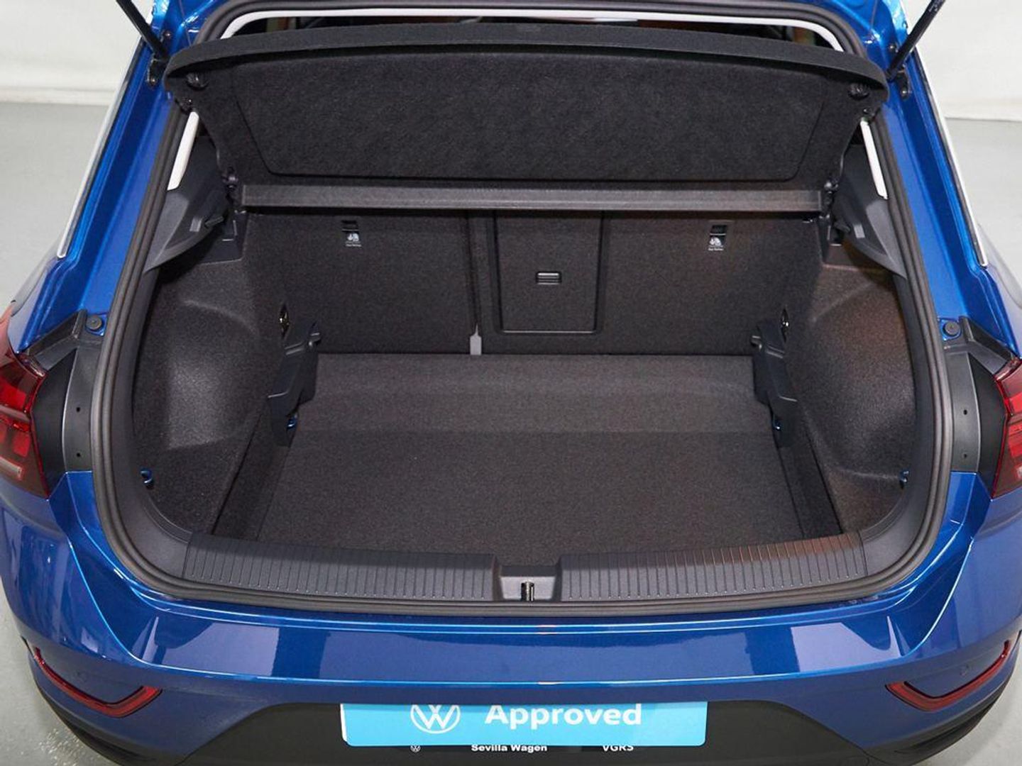 Volkswagen T-Roc ``Más`` 1.0 TSI 85 kW (115 CV)