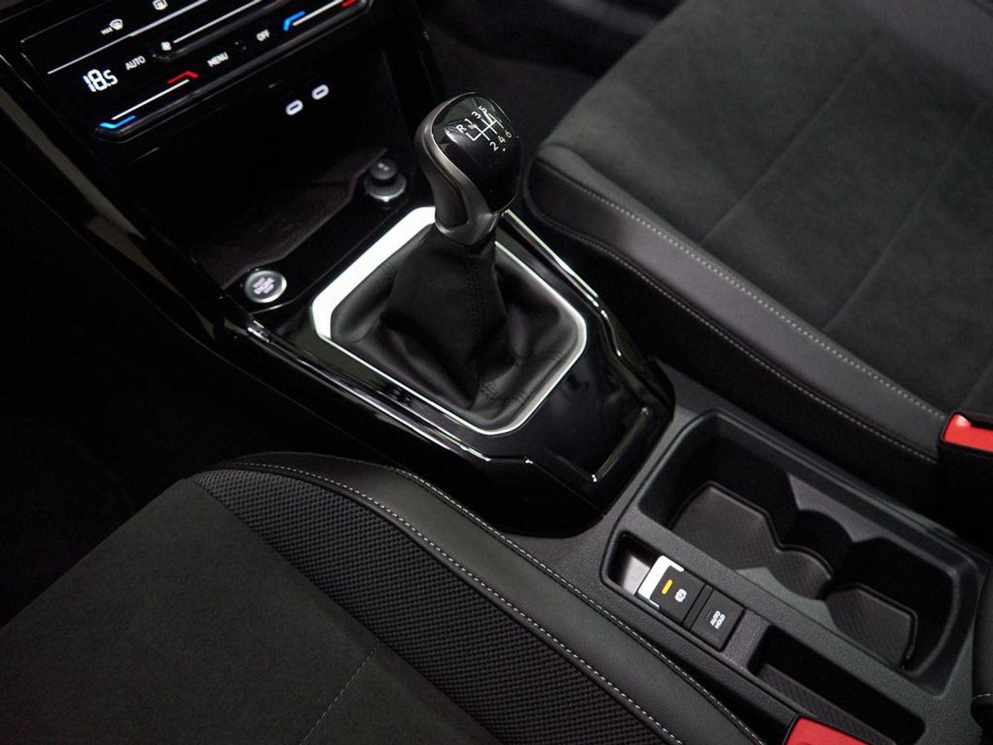 Volkswagen T-Roc Dark Line 1.0 TSI 85 kW (115 CV)