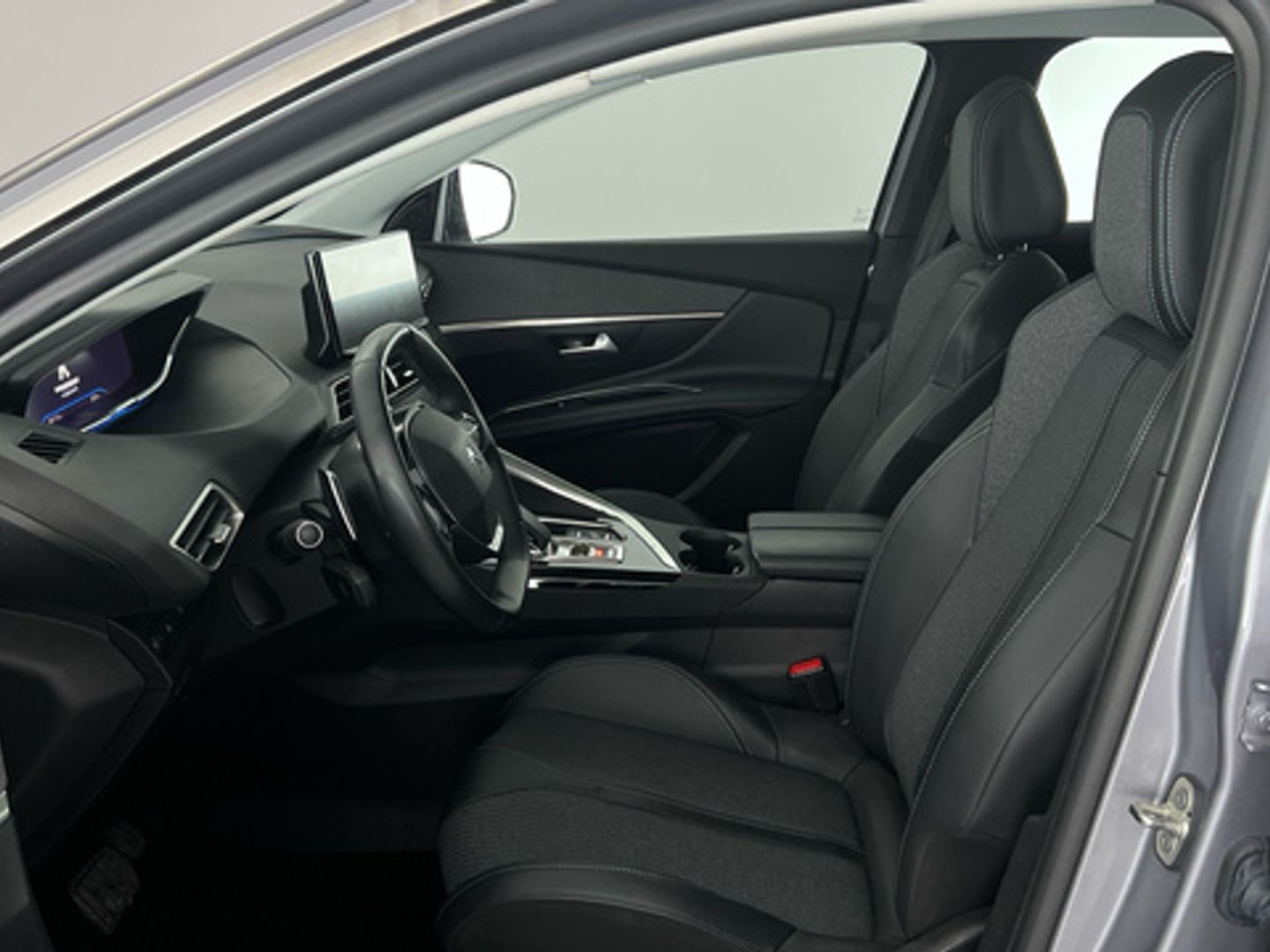 Peugeot 3008 Hybrid 225 Allure Pack e-EAT8 165 kW (225 CV)