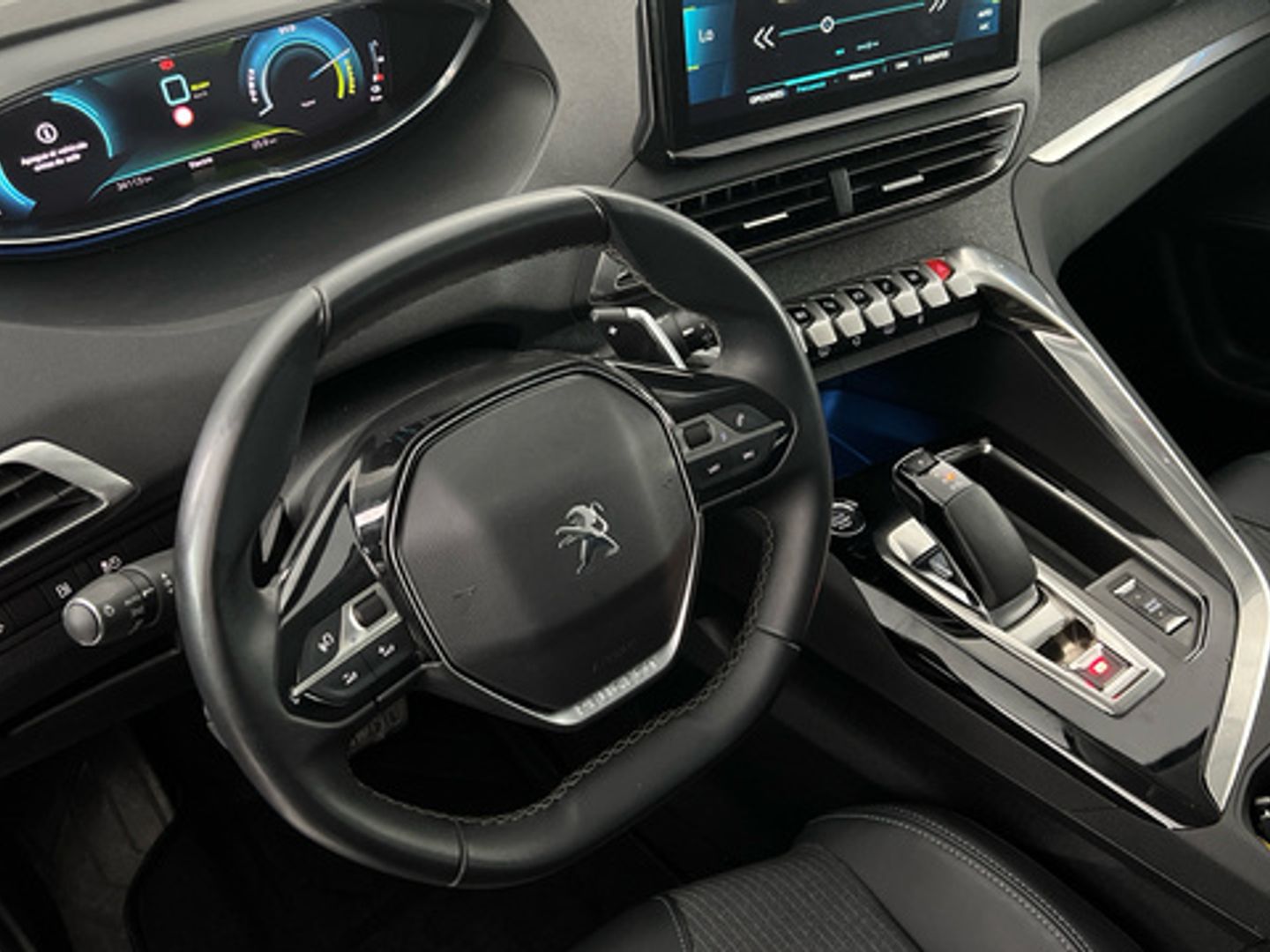 Peugeot 3008 Hybrid 225 Allure Pack e-EAT8 165 kW (225 CV)