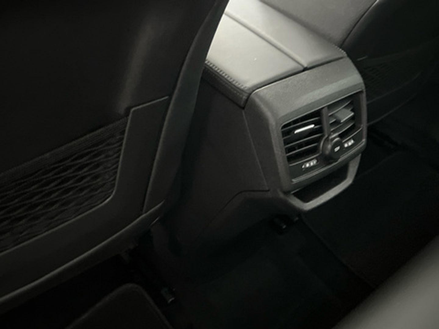 Peugeot 3008 Hybrid 225 Allure Pack e-EAT8 165 kW (225 CV)