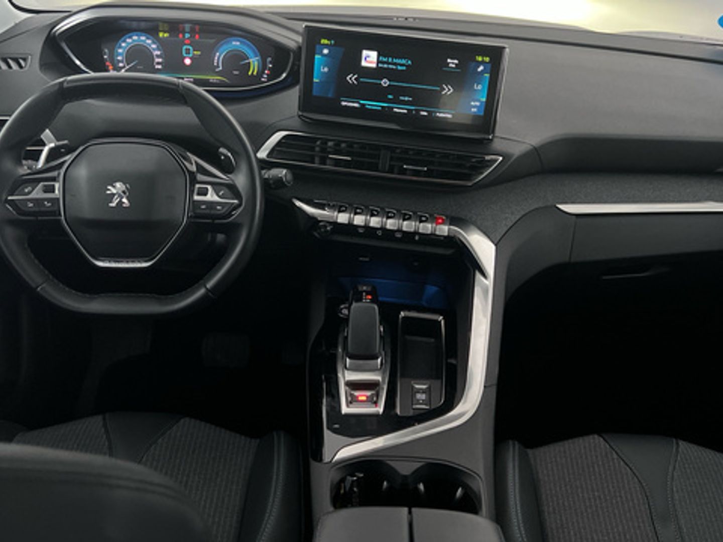 Peugeot 3008 Hybrid 225 Allure Pack e-EAT8 165 kW (225 CV)