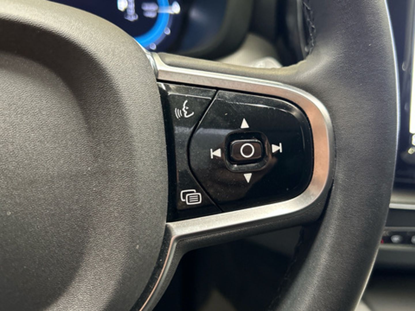 Volvo XC60 T6 Recharge Plus Dark AWD Auto 257 kW (350 CV)