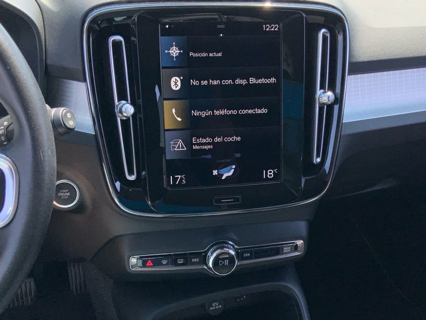 Volvo XC40 T3 Momentum Pro Auto 120 kW (163 CV)
