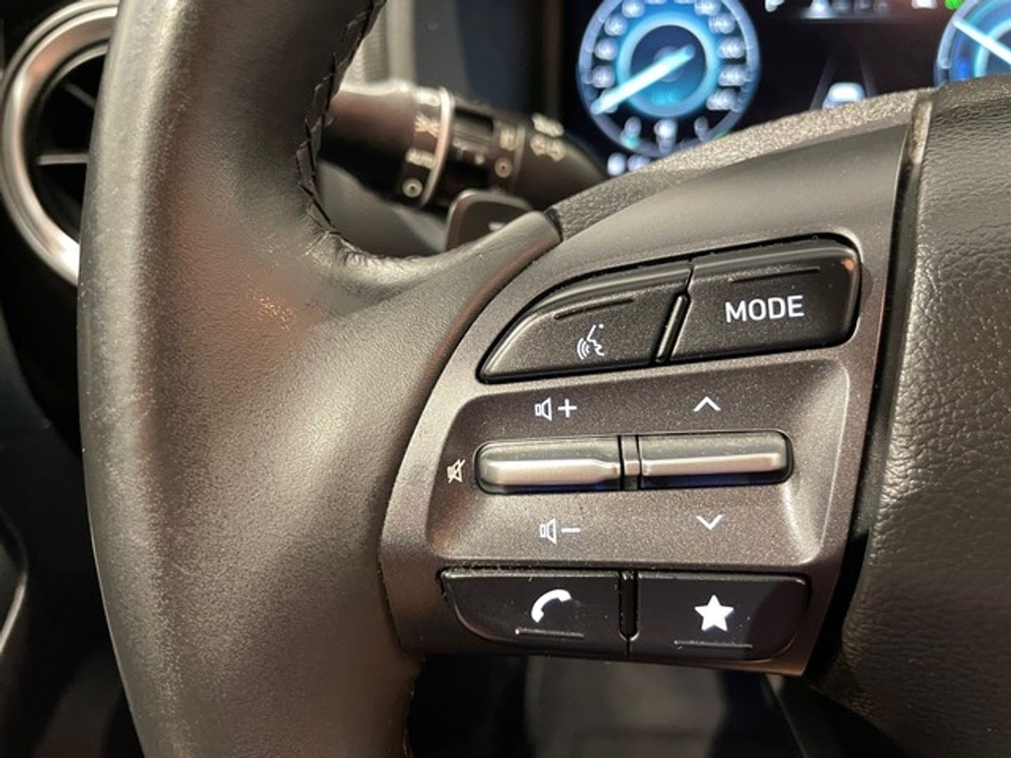 Hyundai Kona 1.6 GDI HEV Tecno 2C DCT 104 kW (141 CV)