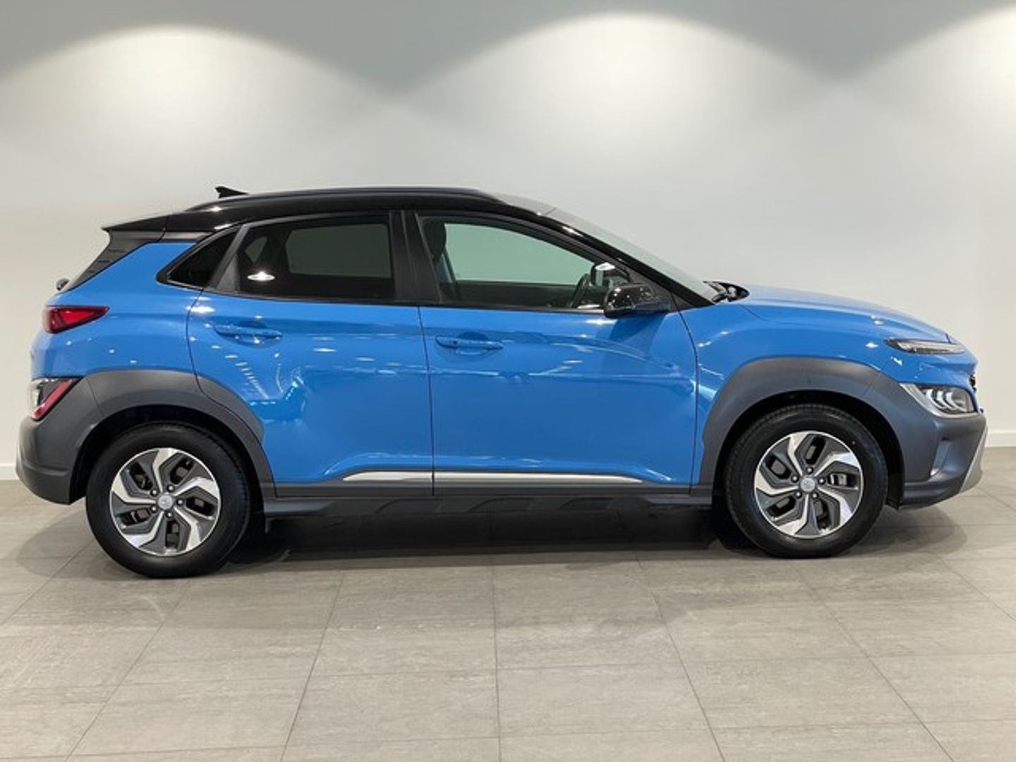 Hyundai Kona 1.6 GDI HEV Tecno 2C DCT 104 kW (141 CV)
