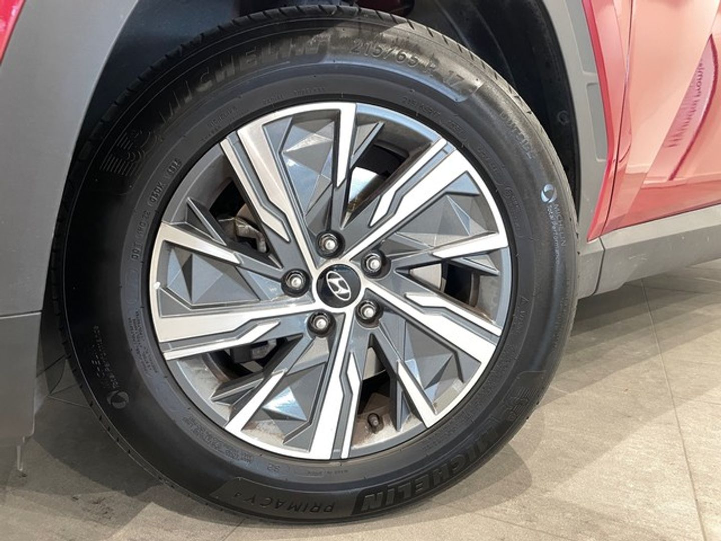 Hyundai Tucson 1.6 CRDI 48V Maxx Sky DCT 100 kW (136 CV)