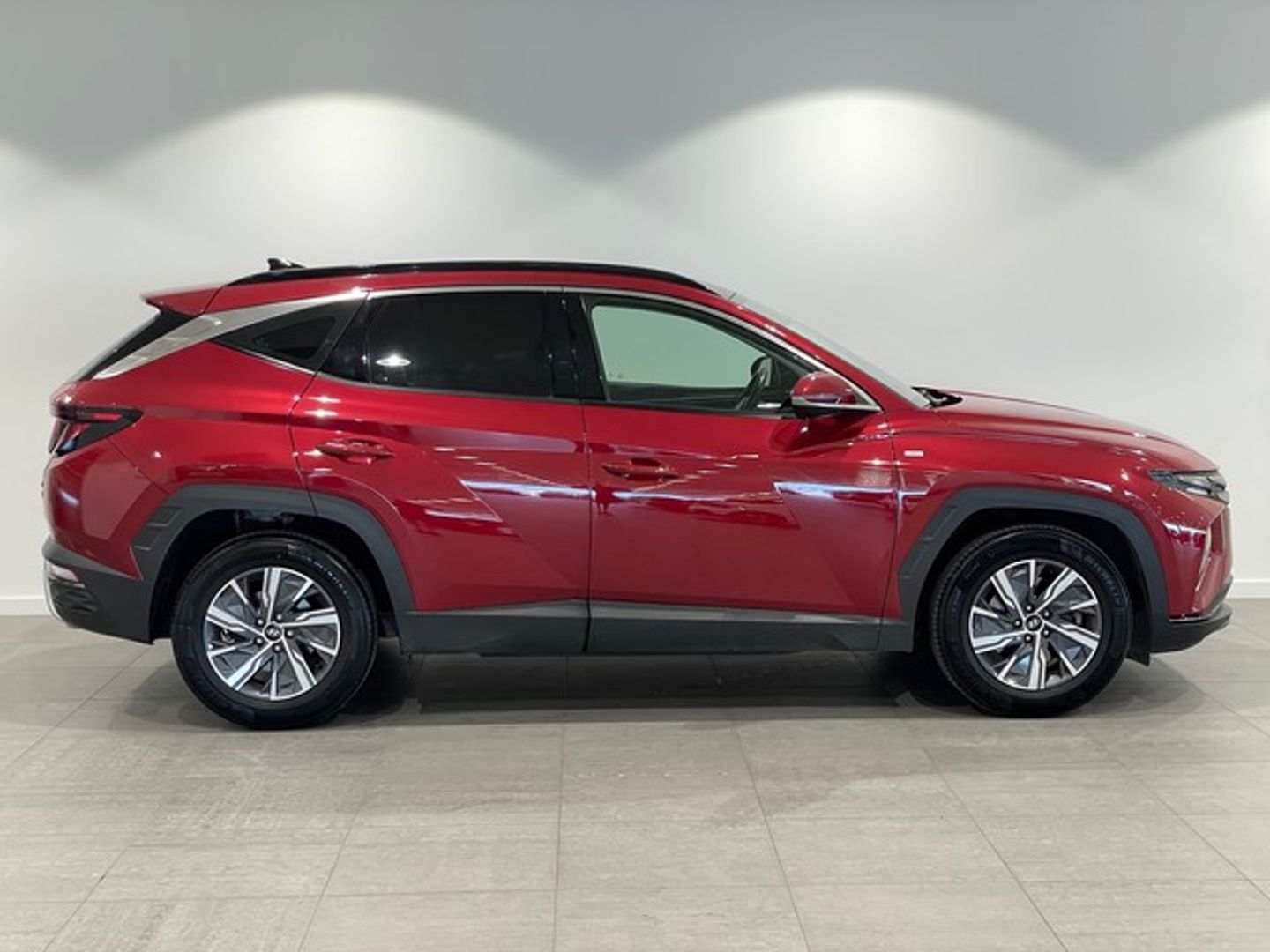 Hyundai Tucson 1.6 CRDI 48V Maxx Sky DCT 100 kW (136 CV)