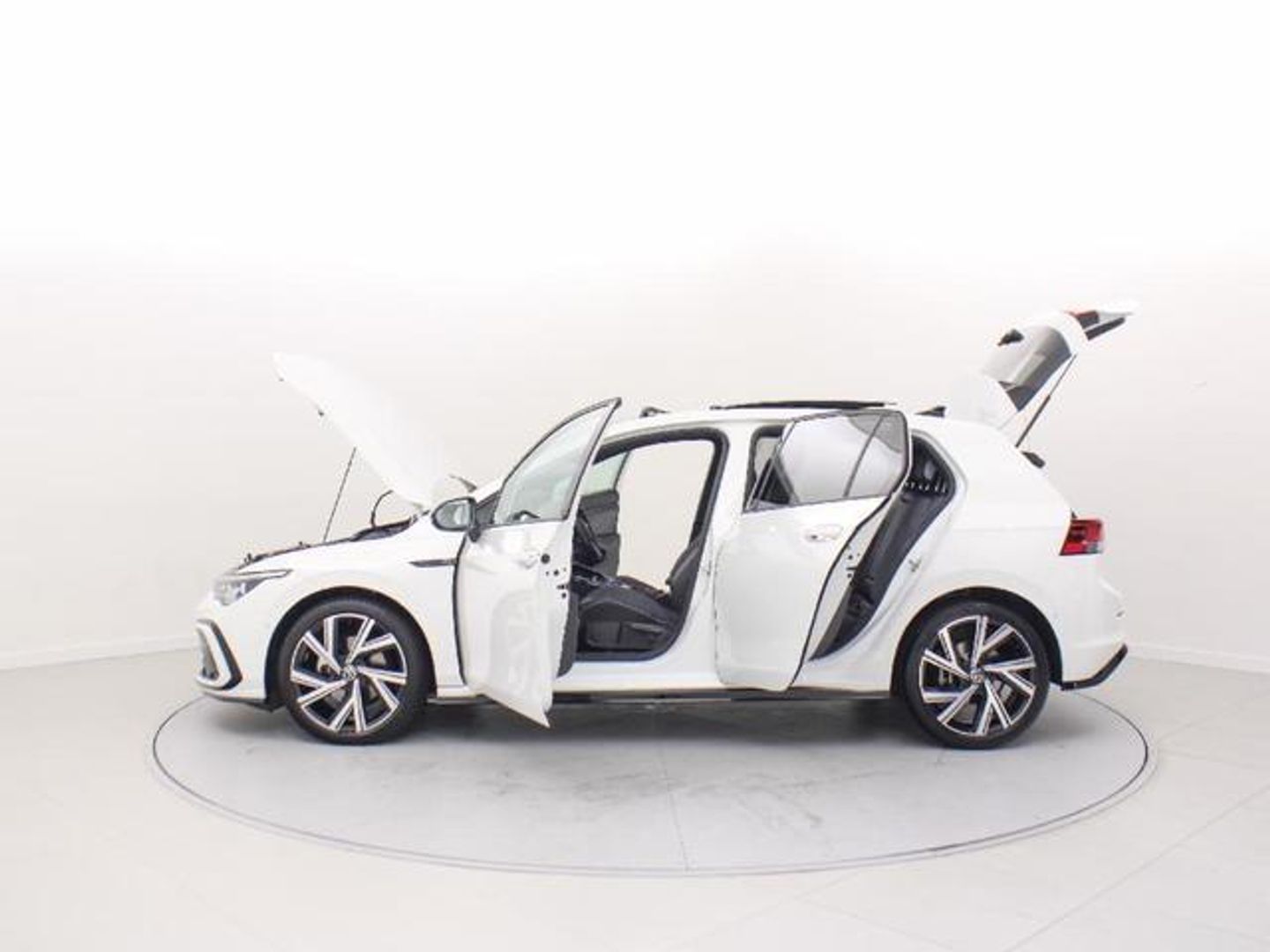 Volkswagen Golf R-Line 1.5 eTSI 110 kW (150 CV) DSG