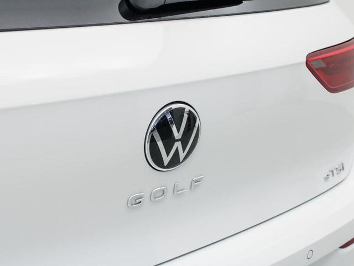Volkswagen Golf R-Line 1.5 eTSI 110 kW (150 CV) DSG