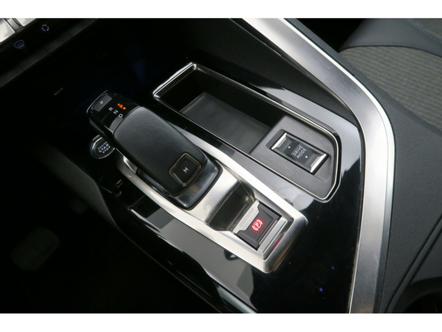 Peugeot 5008 PureTech 130 S&S Allure Pack EAT8 96 kW (130 CV)