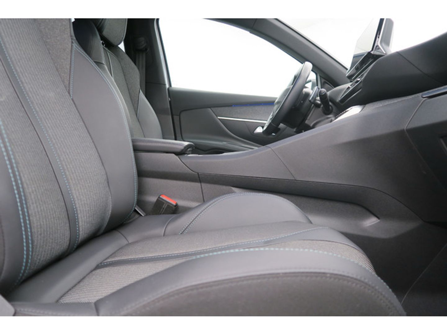 Peugeot 5008 PureTech 130 S&S Allure Pack EAT8 96 kW (130 CV)