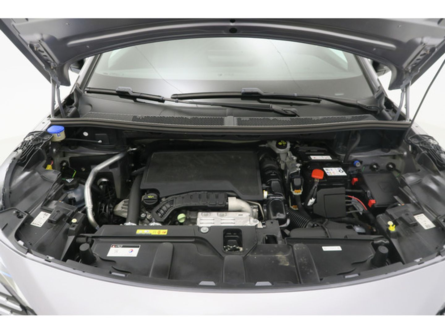 Peugeot 5008 PureTech 130 S&S Allure Pack EAT8 96 kW (130 CV)