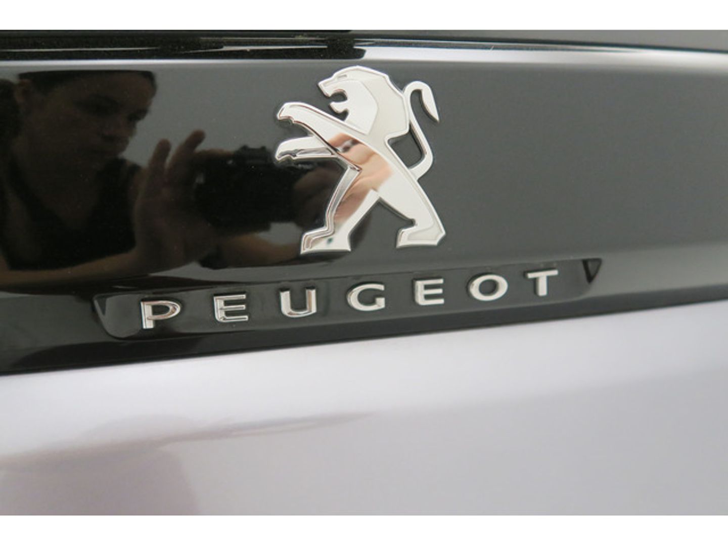 Peugeot 5008 PureTech 130 S&S Allure Pack EAT8 96 kW (130 CV)