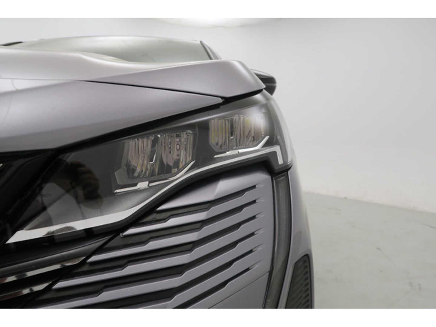 Peugeot 5008 PureTech 130 S&S Allure Pack EAT8 96 kW (130 CV)
