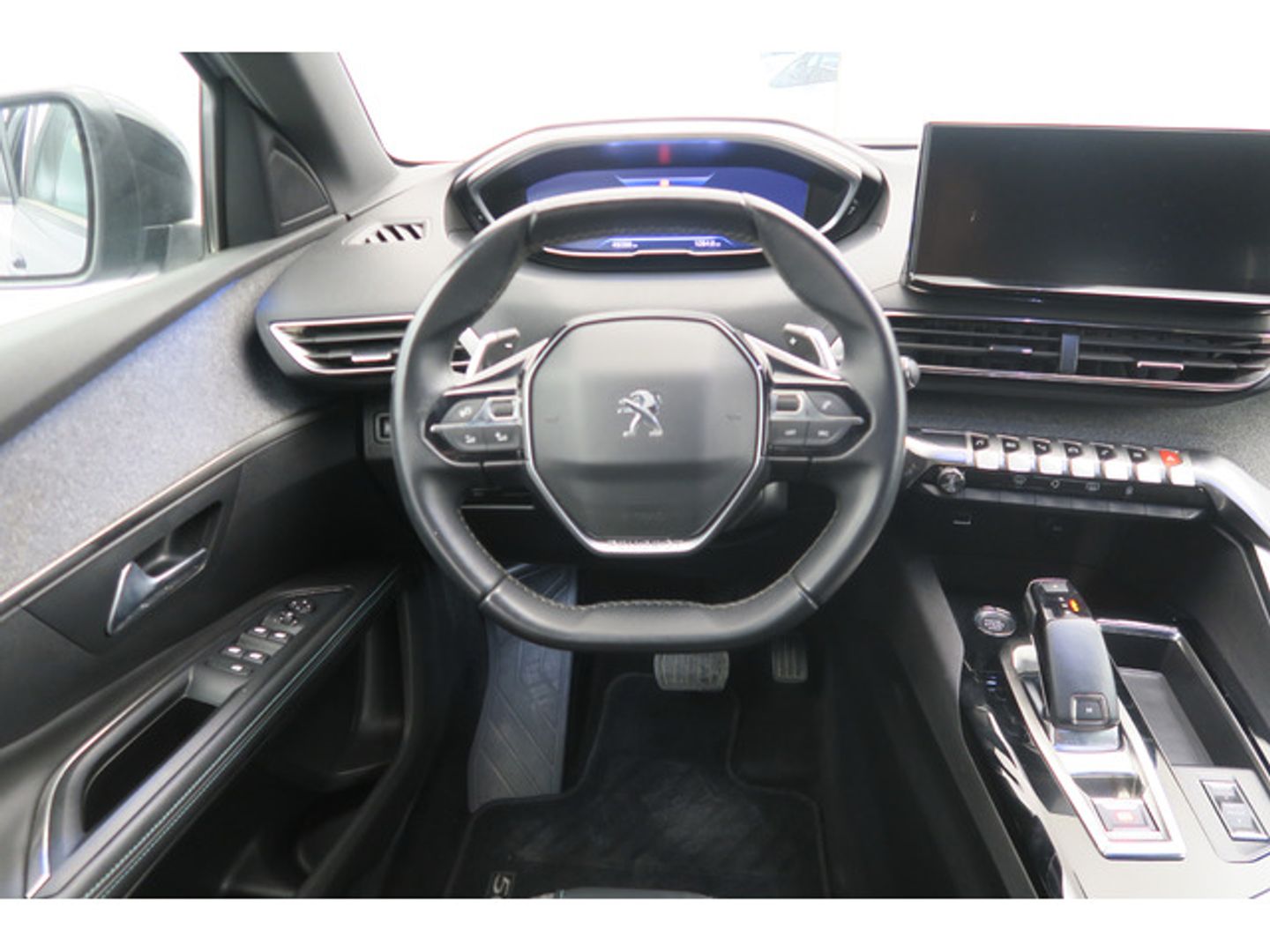 Peugeot 5008 PureTech 130 S&S Allure Pack EAT8 96 kW (130 CV)