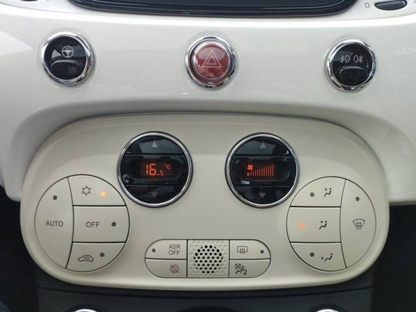 Fiat 500 1.0 Hybrid Dolcevita 51 kW (70 CV)