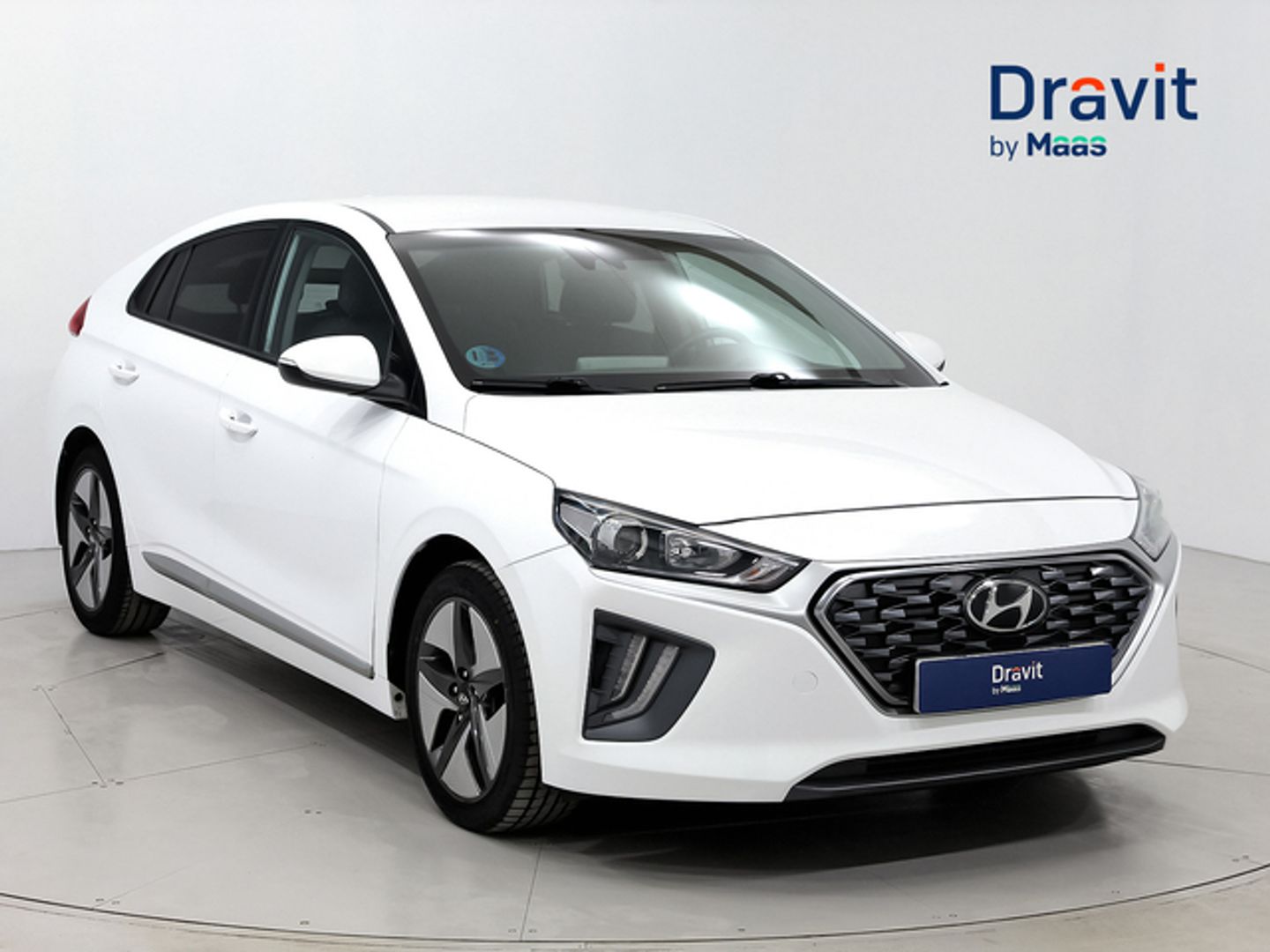 Hyundai Ioniq 1.6 GDI HEV Klass DCT 104 kW (141 CV) Blanco Sedan