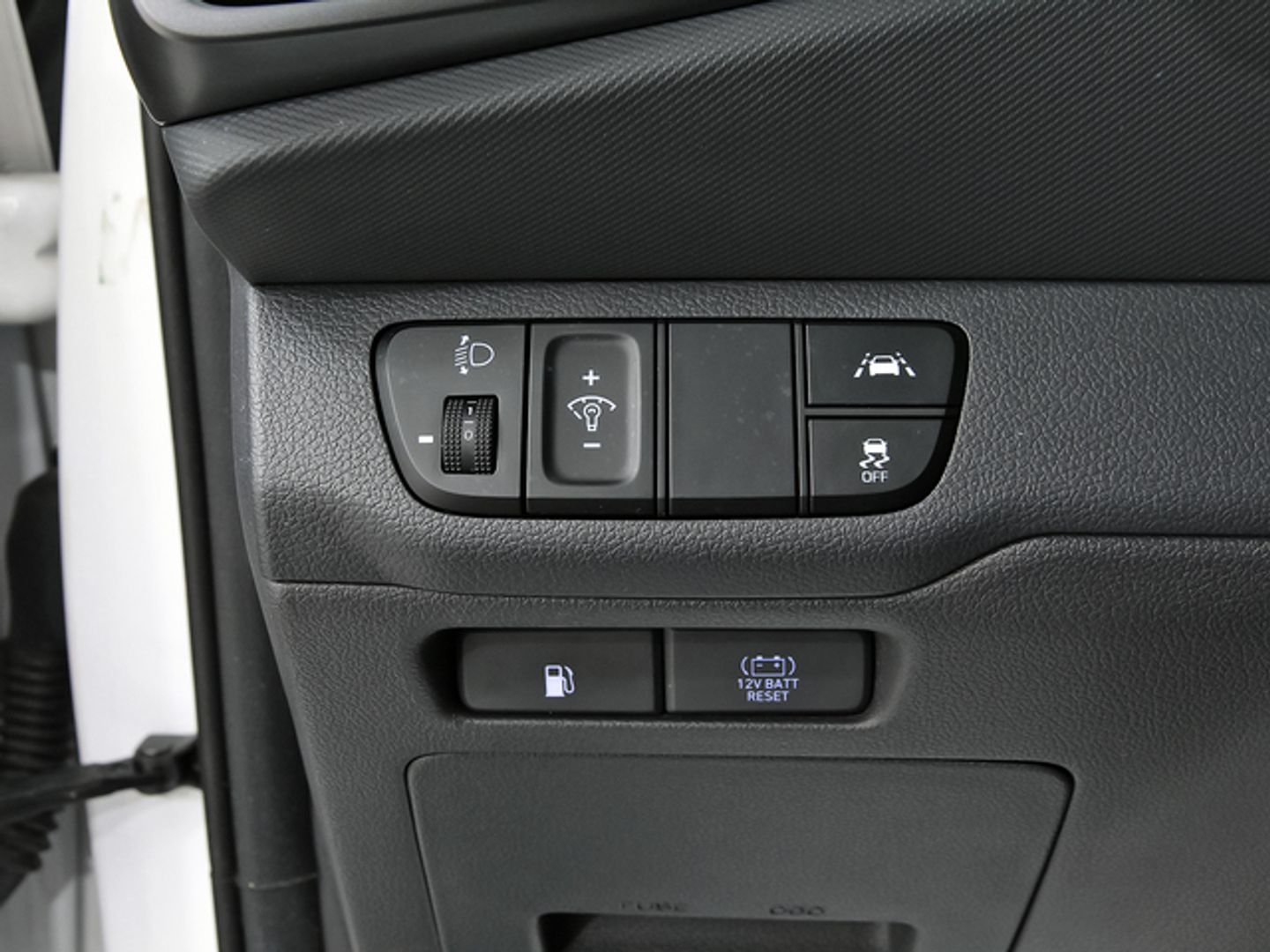 Hyundai Ioniq 1.6 GDI HEV Klass DCT 104 kW (141 CV)
