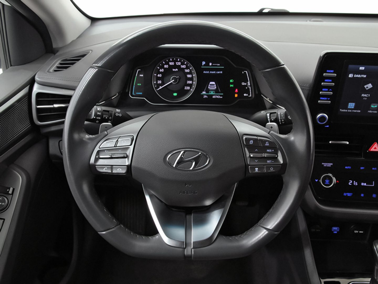 Hyundai Ioniq 1.6 GDI HEV Klass DCT 104 kW (141 CV)