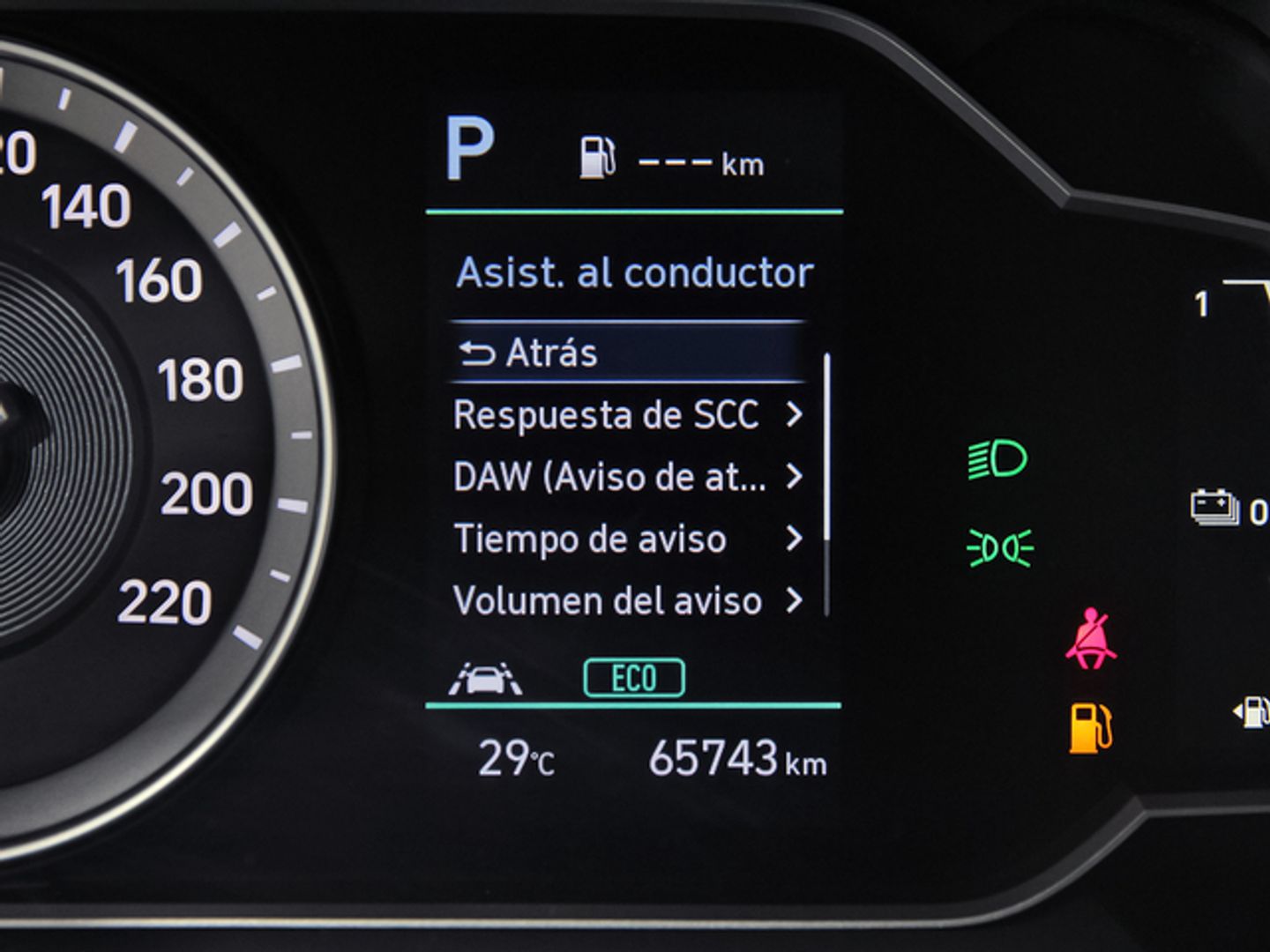 Hyundai Ioniq 1.6 GDI HEV Klass DCT 104 kW (141 CV)