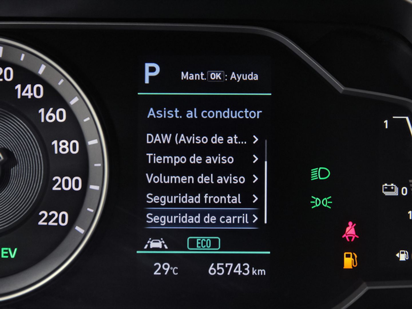 Hyundai Ioniq 1.6 GDI HEV Klass DCT 104 kW (141 CV)